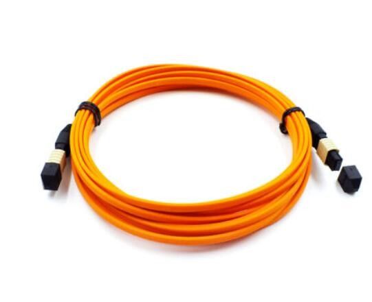 Cáp quang Multimode MPO 0.9mm MPO đến LC với suy hao trở lại 55dB