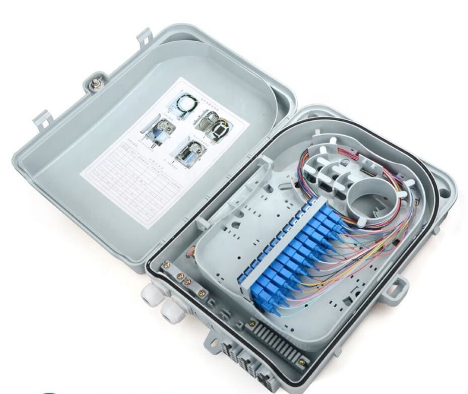 Hộp tường sợi quang 1:16 Bộ chia băng hoặc 24 lõi bím tóc và bộ điều hợp Hộp FTTH FDB