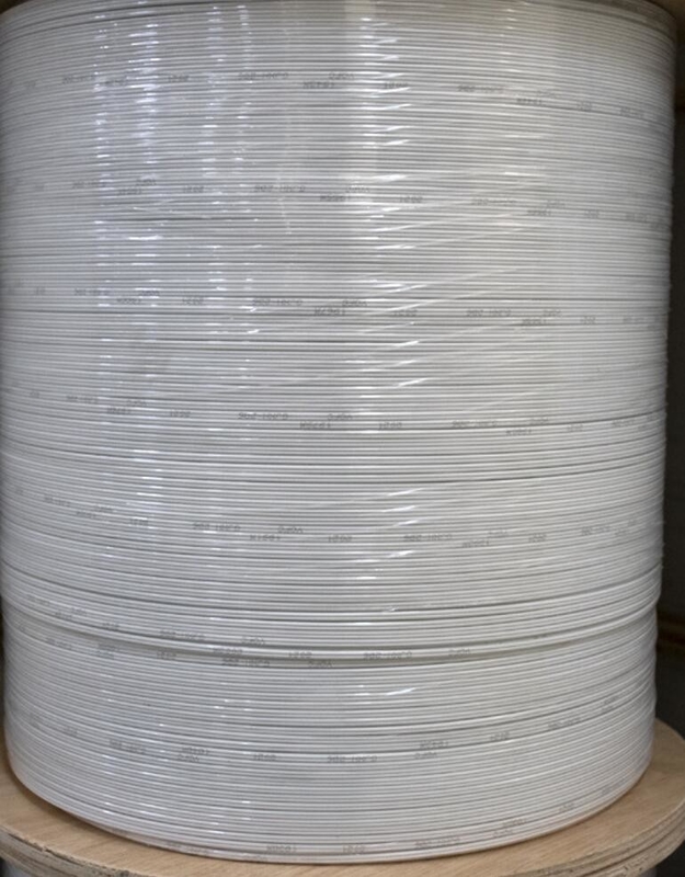 Cáp quang ngoài trời 1 lớp 3 lõi có vỏ bọc bướm GJYXCH-1B