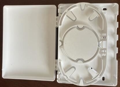 Hộp đầu cuối sợi quang FTTH 4 lõi Chất liệu nhựa ABS Treo tường
