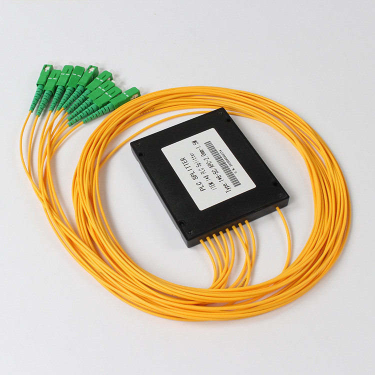 Bộ chia sợi quang 2.0MM 1 X 8 Bộ chia PLC SC APC Box Branch 1.5Meter