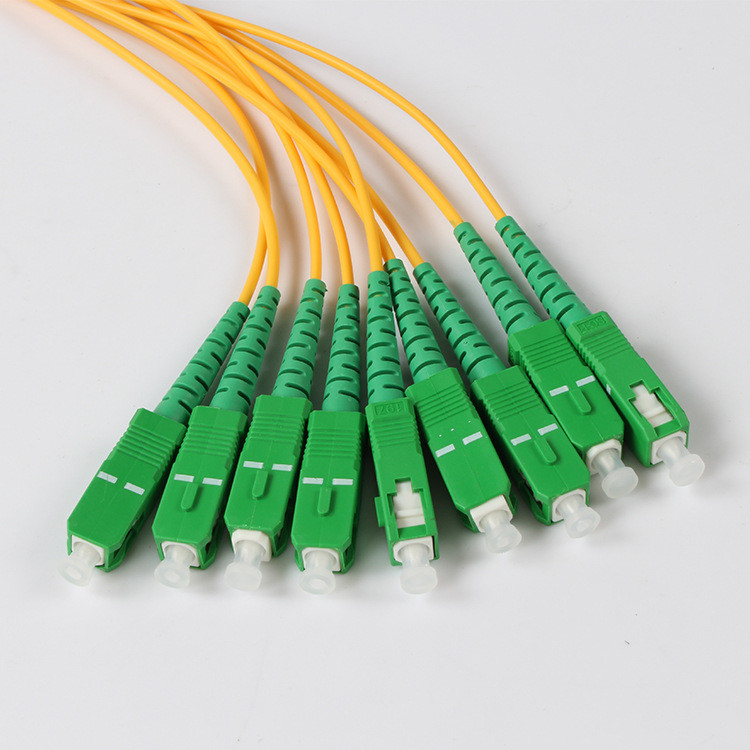 Bộ chia sợi quang 2.0MM 1 X 8 Bộ chia PLC SC APC Box Branch 1.5Meter